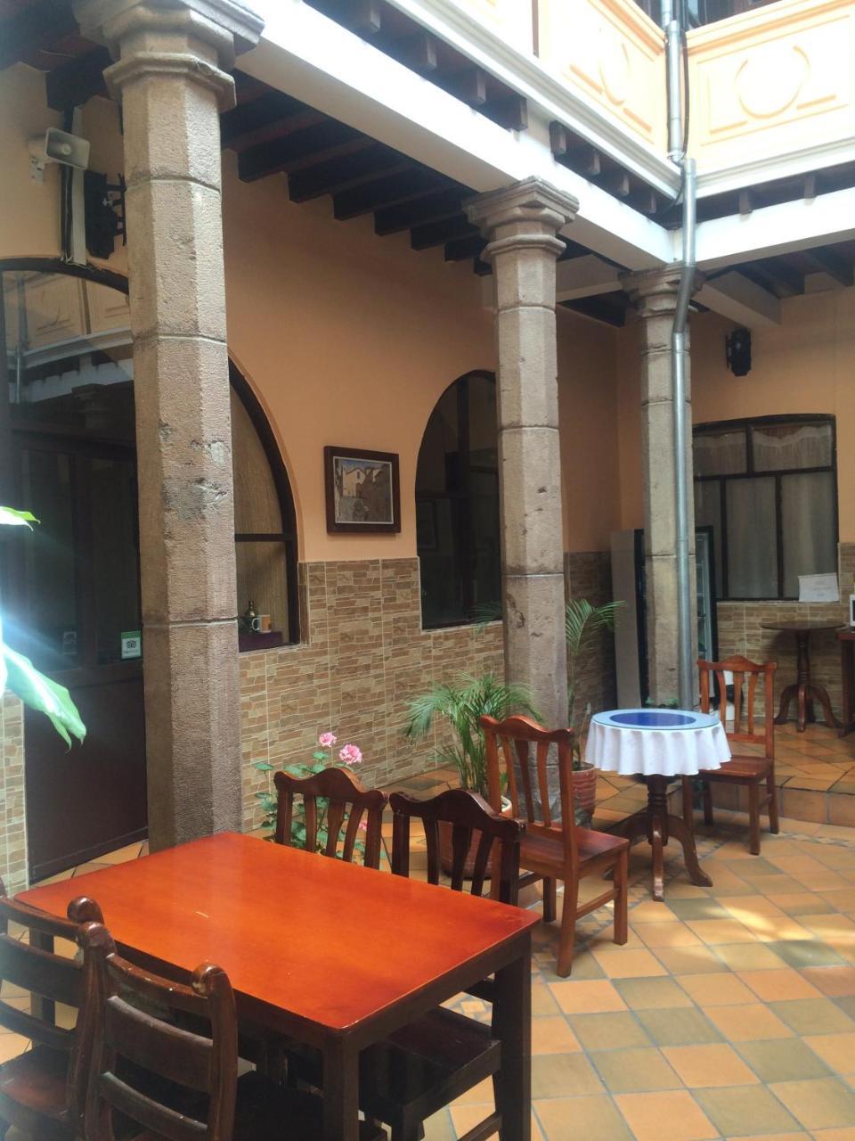 Hotel Catedral Кіто Екстер'єр фото